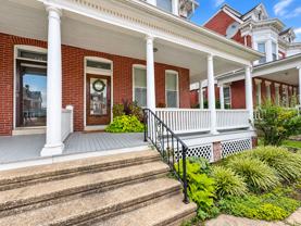 550 Madison Ave - Photo 1 of 1