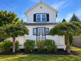 featured image of 26 Lakeland Ave