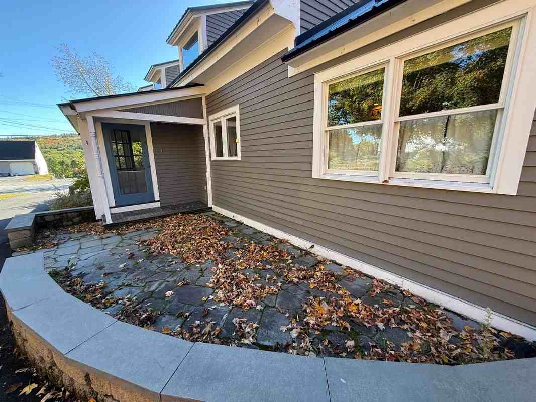 176 Western Ave ##1 - Photo 3 of 23