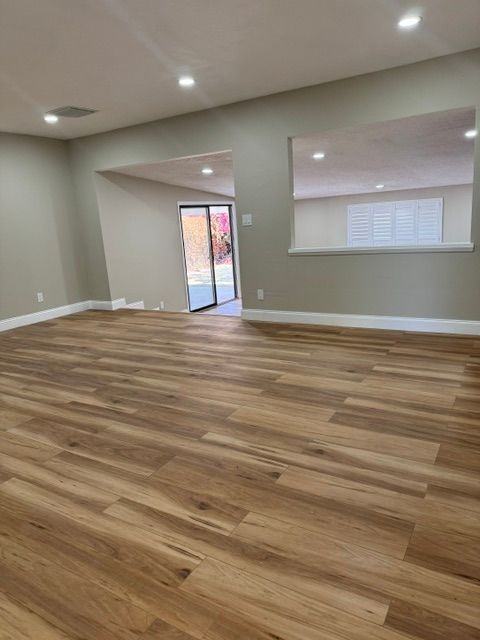 26722 Cypress St - Photo 4 of 15