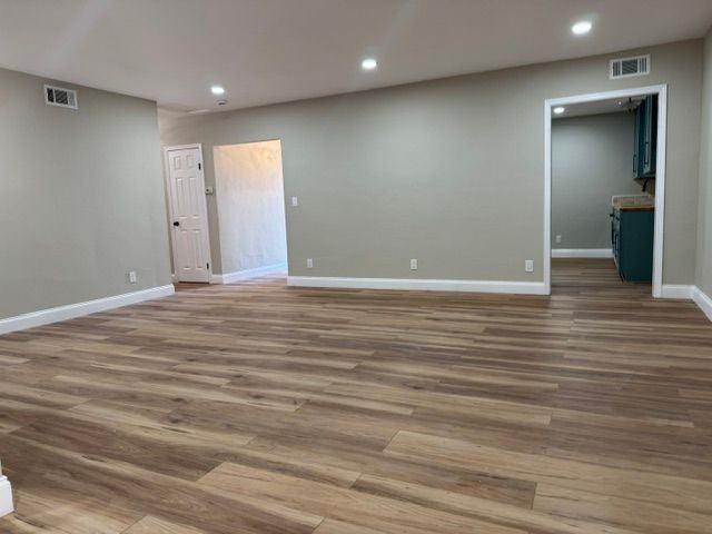 26722 Cypress St - Photo 7 of 15