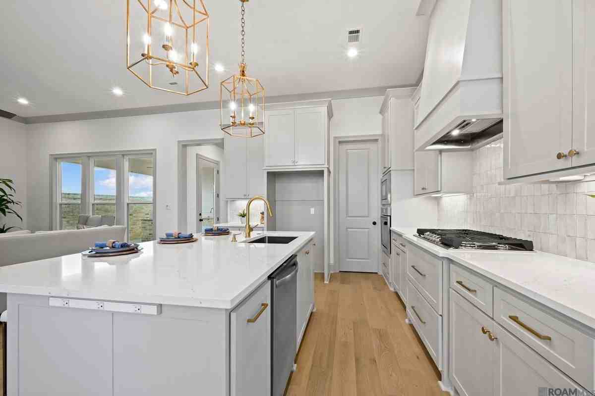 5016 Colmar Rd - Photo 6 of 22
