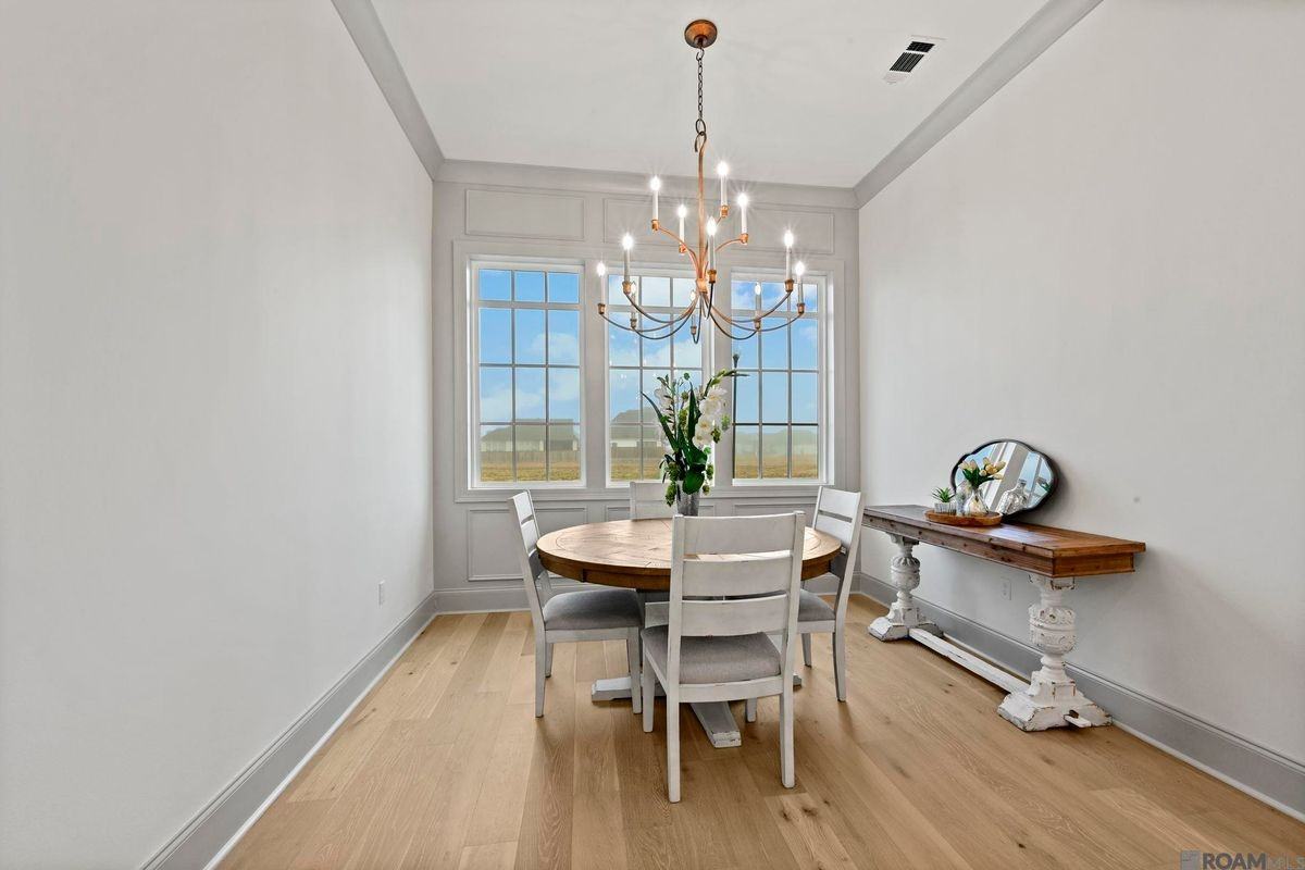 5016 Colmar Rd - Photo 7 of 22