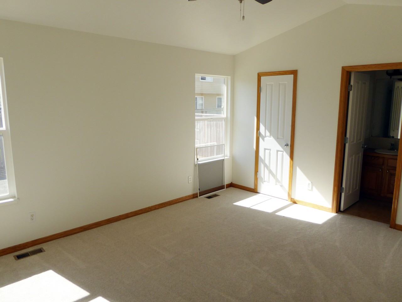 3279 White Buffalo Drive - Photo 7 of 18