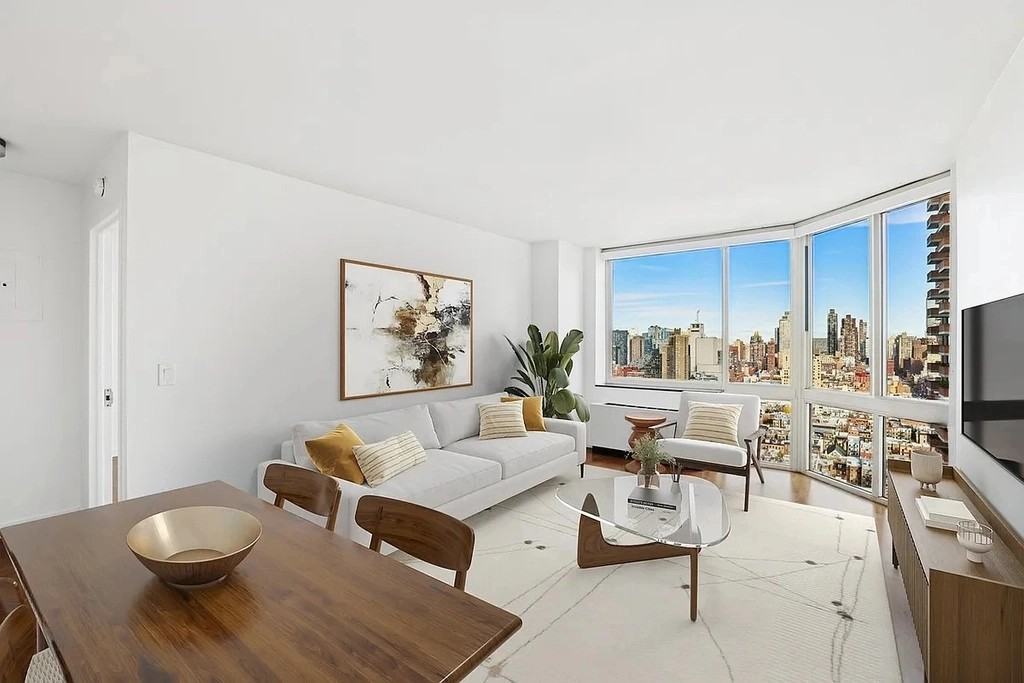 420 West 42nd Street #14G - Photo 2 of 9