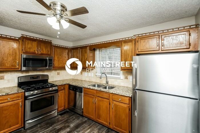191 Stratford Dr - Photo 5 of 18