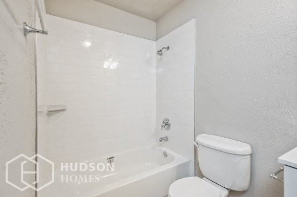 5117 Deborah Ln - Photo 7 of 15
