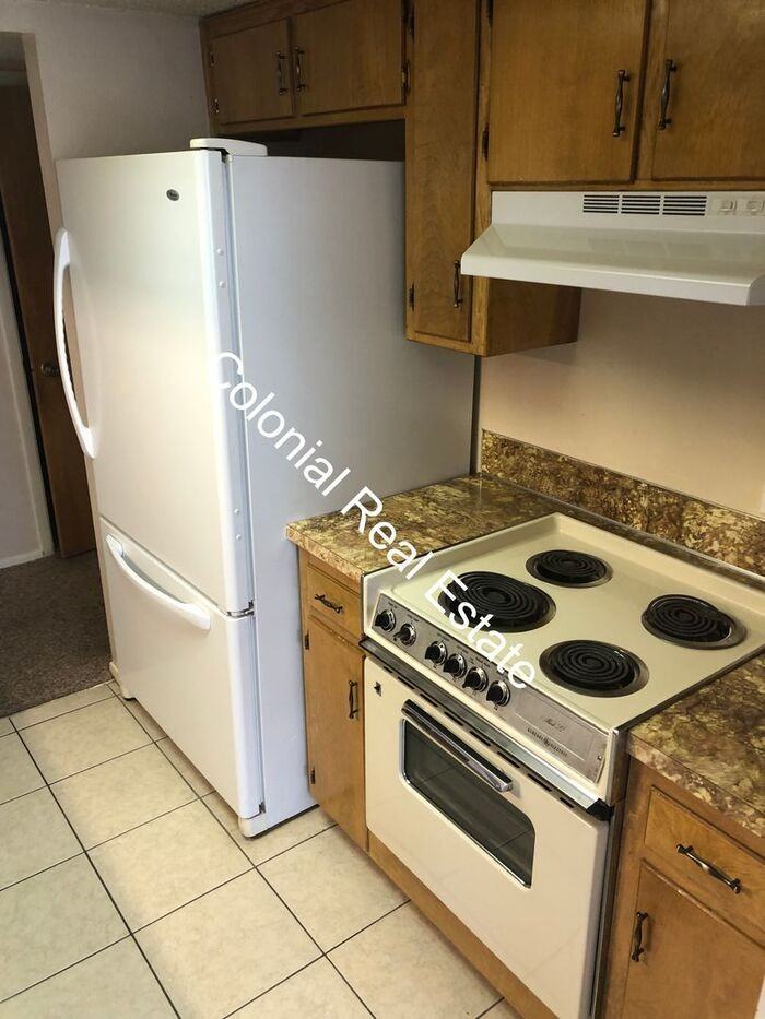 303 Innsdale Ter #B - Photo 7 of 16