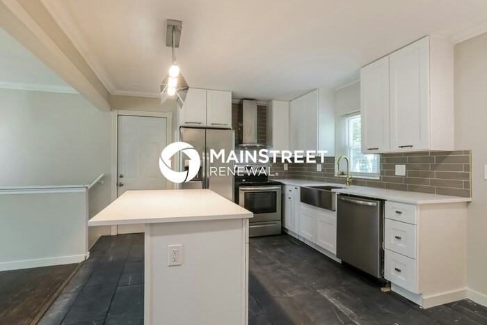 10912 E 82nd St - Photo 5 of 17