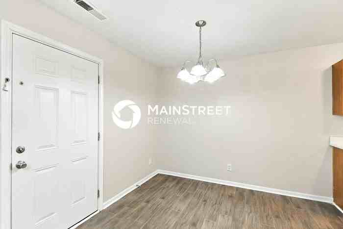 8537 Panglemont Dr - Photo 4 of 18