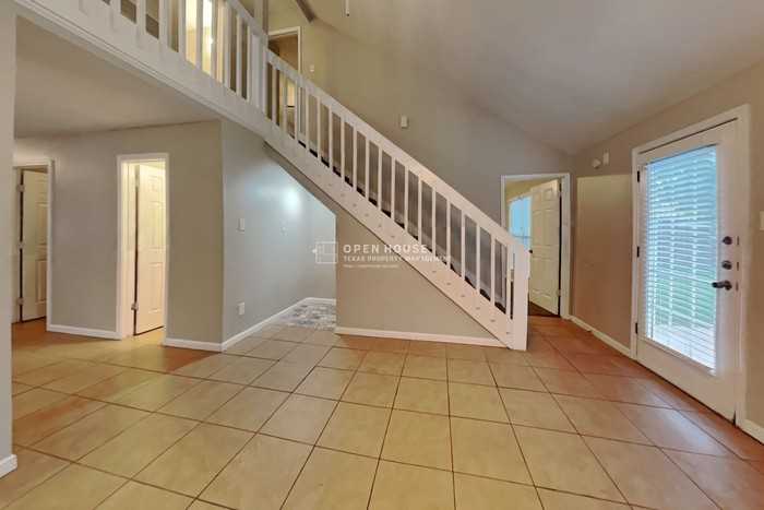 15219 Cabots Landing Dr - Photo 5 of 20