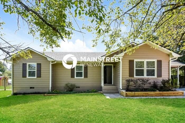 64 Habersham Cir Ne