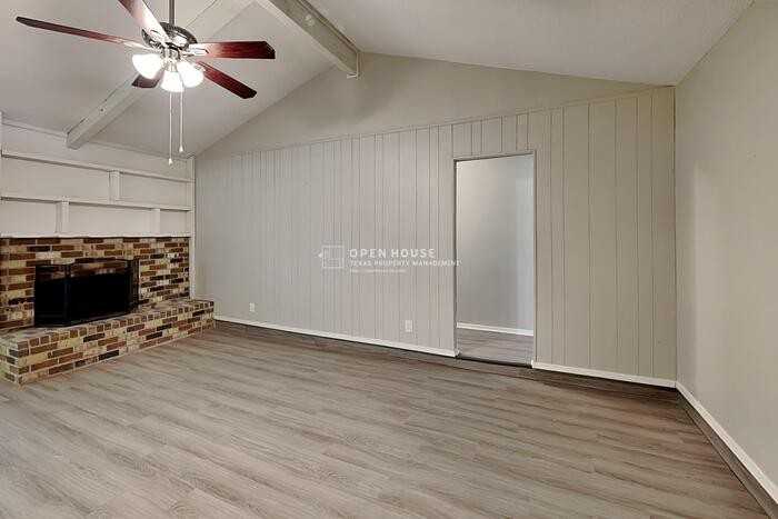 5405 Bright Star Trl - Photo 5 of 21