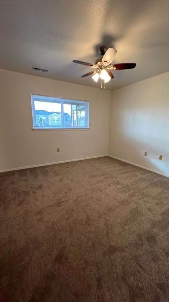 285 Dunn Ct - Photo 7 of 9