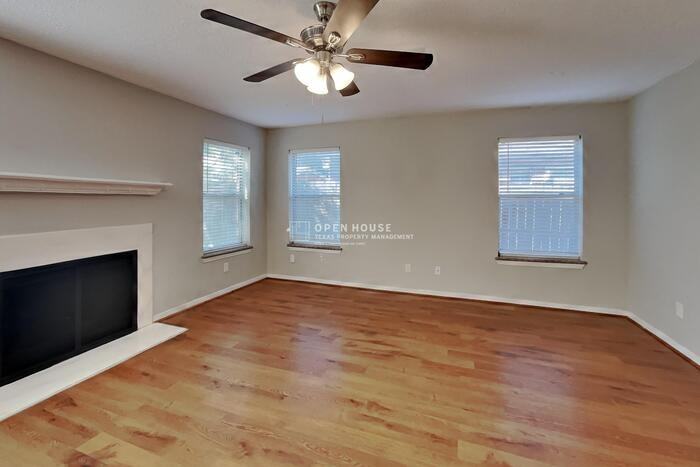 12607 Clabury Ct - Photo 6 of 23