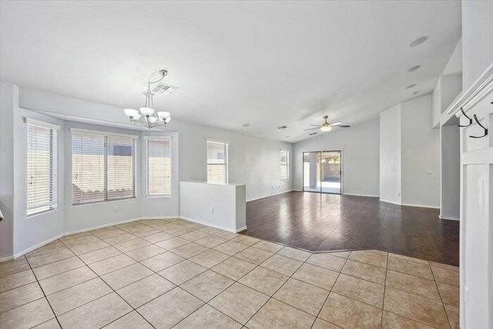 10234 W Veliana Way - Photo 2 of 18