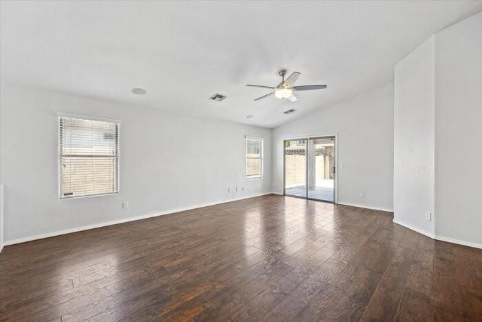 10234 W Veliana Way - Photo 3 of 18