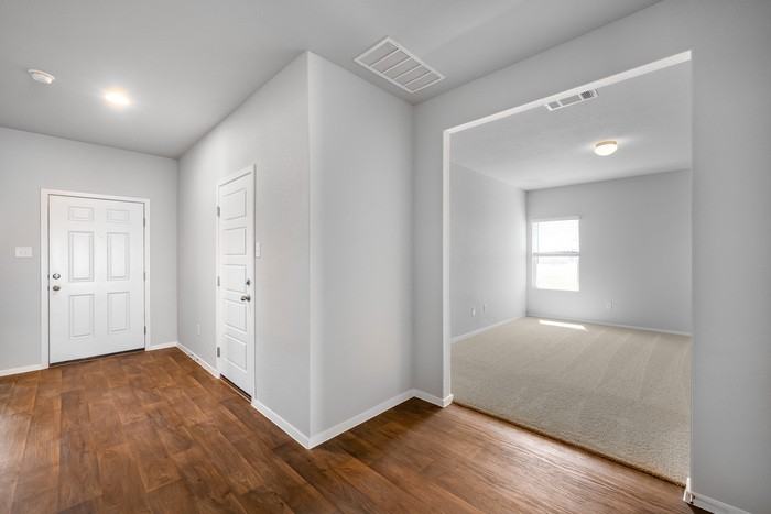 1261 Teychas Dr - Photo 6 of 17
