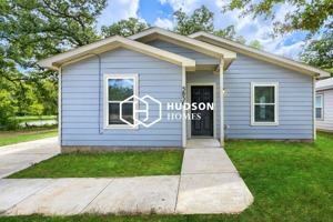 featured image of 5836 Oakdale Dr
