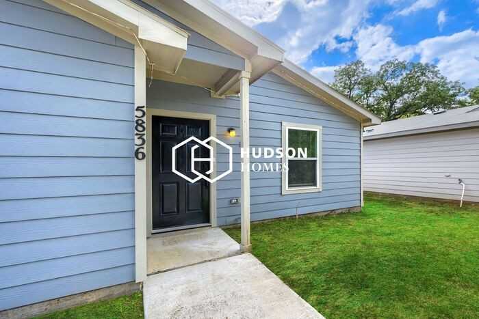 5836 Oakdale Dr - Photo 3 of 14