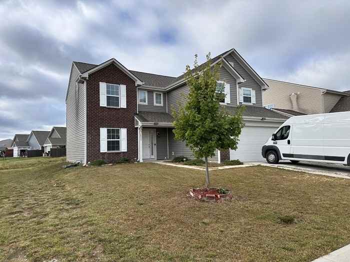 7511 Heben Dr - Photo 2 of 28