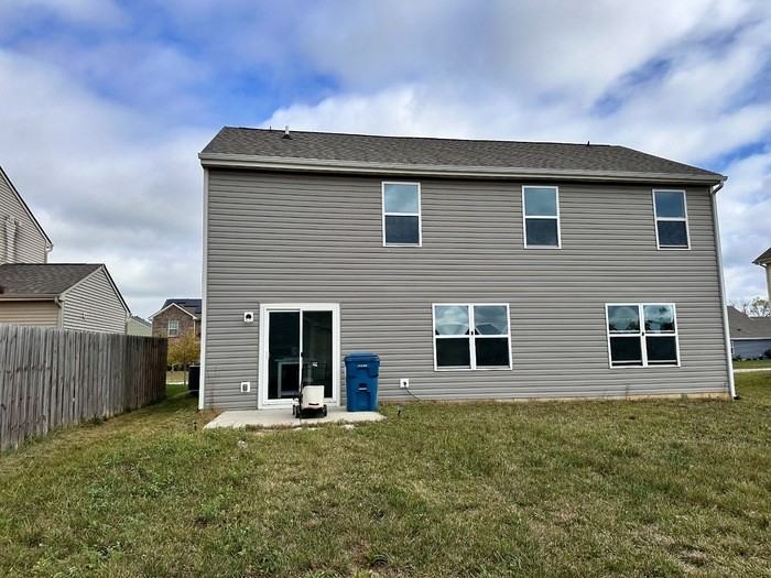 7511 Heben Dr - Photo 3 of 28