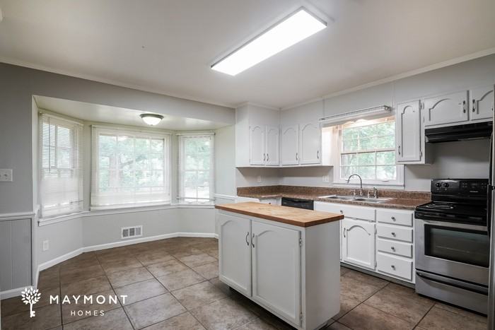 841 Worchester Ct - Photo 6 of 10