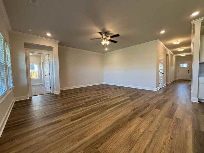 211 Crane Hollow Ln - Photo 4 of 50