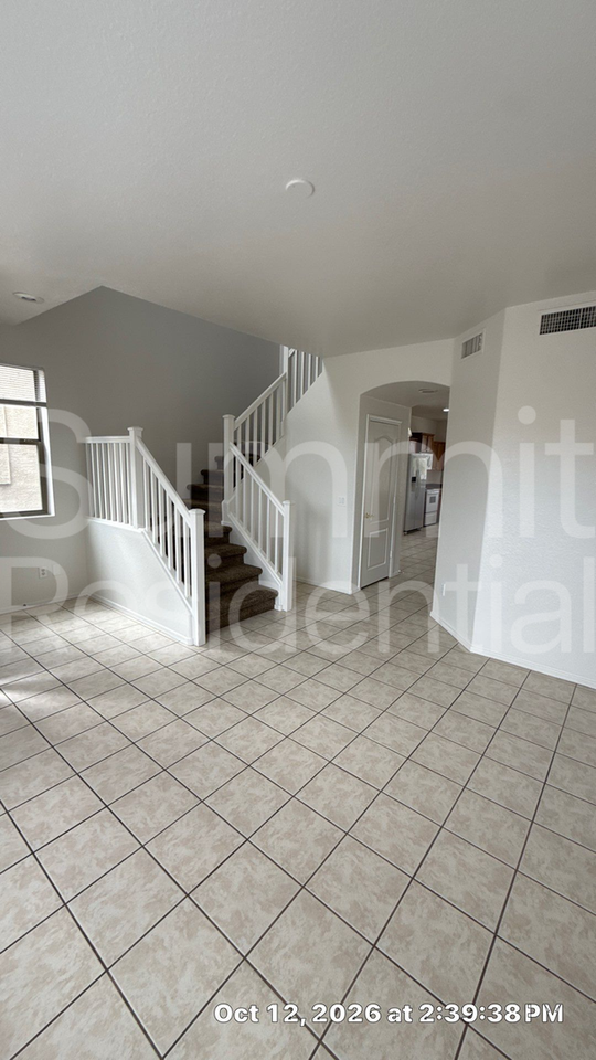 5318 E Harmony Ave - Photo 3 of 29