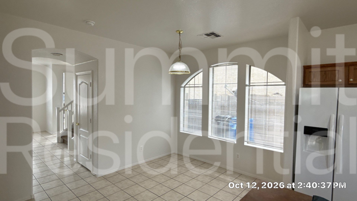 5318 E Harmony Ave - Photo 6 of 29
