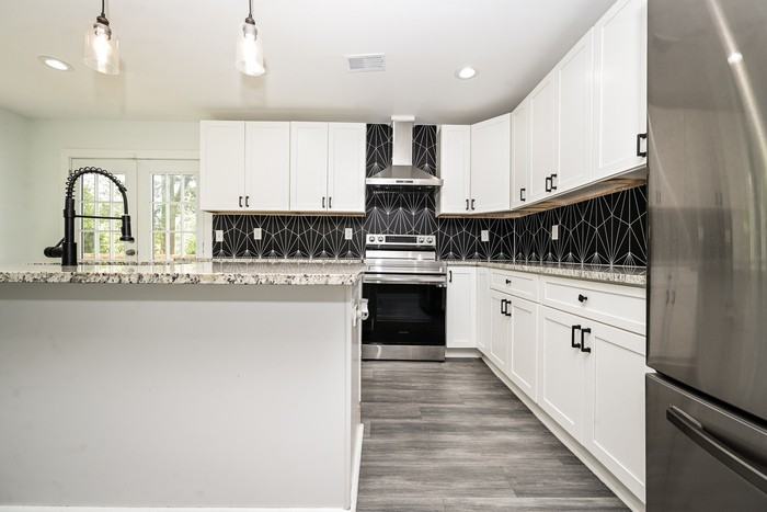 524 Emily Pl Nw - Photo 6 of 15