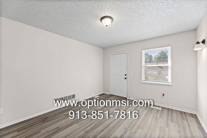 12808 S Arapaho Dr - Photo 6 of 27