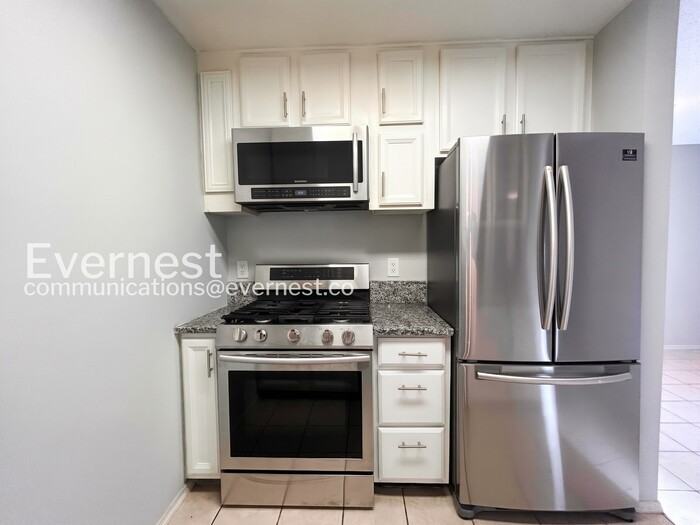 252 Glandore Dr #D - Photo 7 of 28