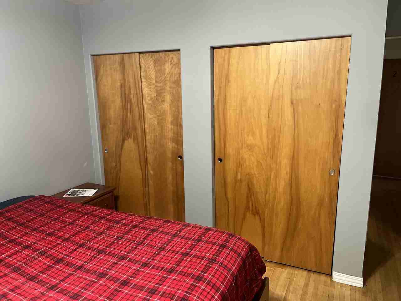 12011 87 Ave Nw - Photo 4 of 26
