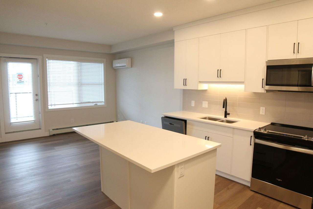114 -114 Wolf Hollow Cres Se - Photo 2 of 20