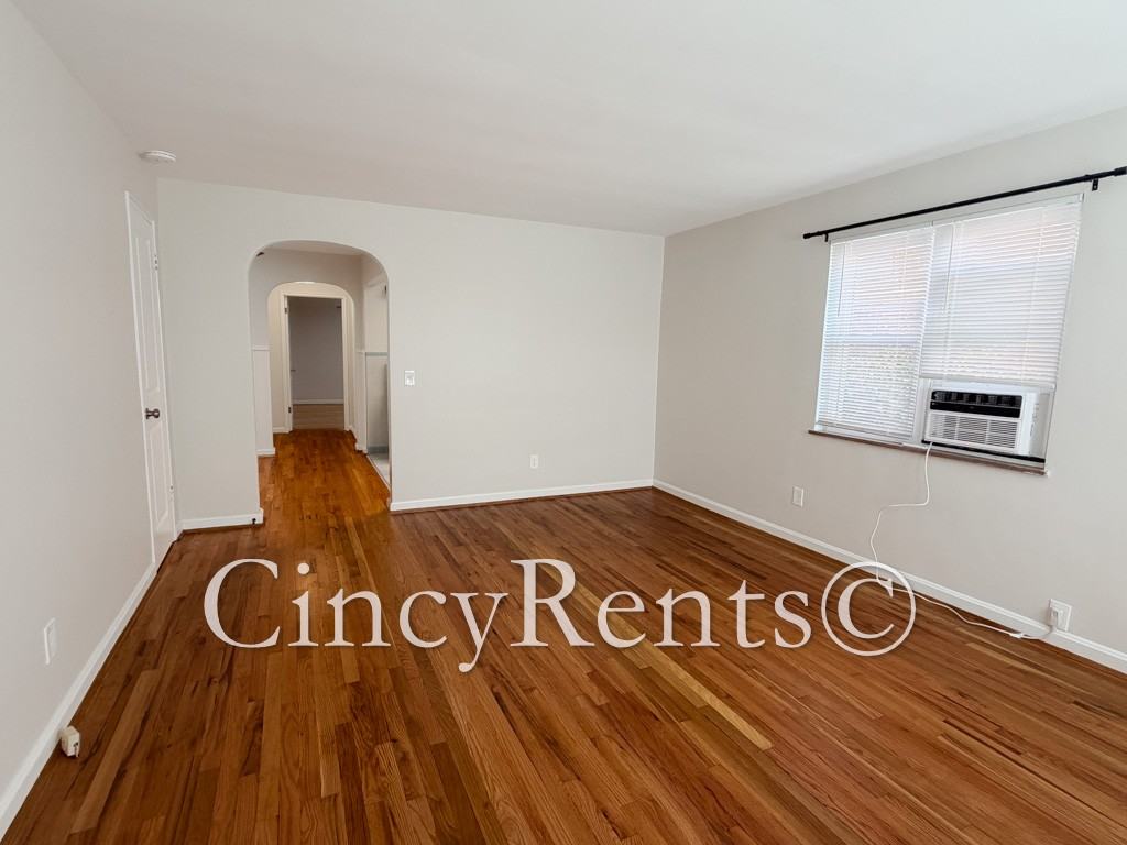 1263 Morten St #2 - Photo 4 of 15