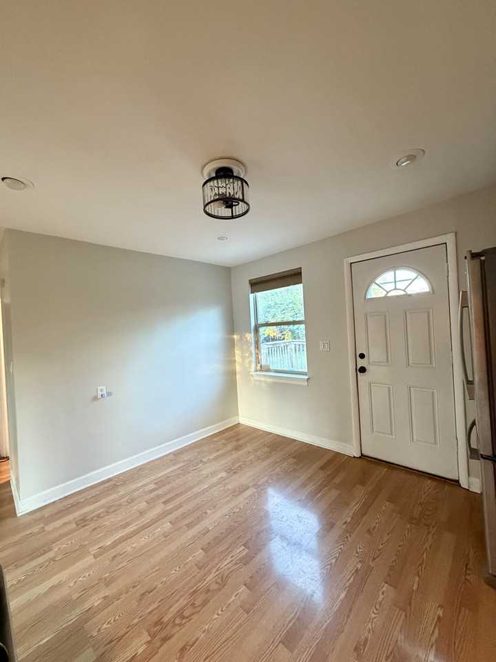 4331 Yender Ln #NA - Photo 6 of 19