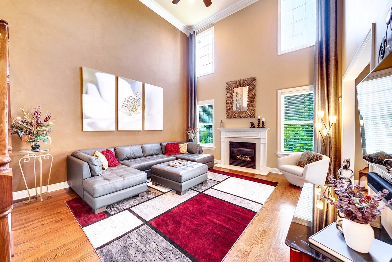 108 Carriage Ct #NA - Photo 2 of 27