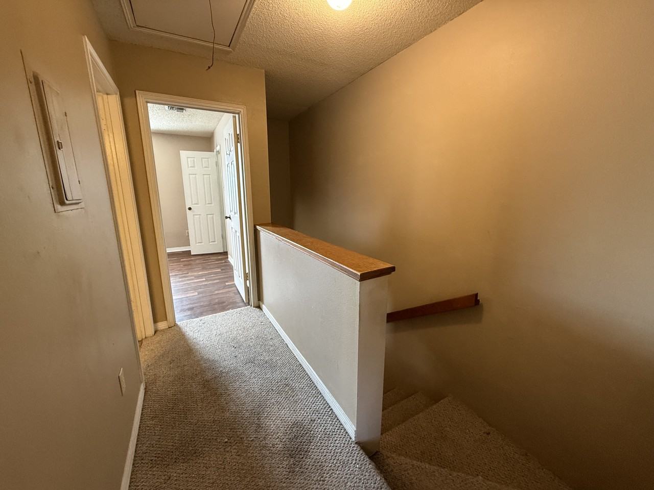 104 N Long St #B - Photo 5 of 11
