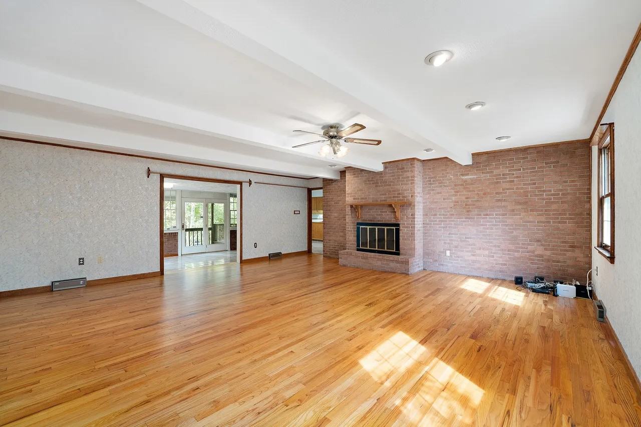 251 Rosscommon Rd #NA - Photo 3 of 21