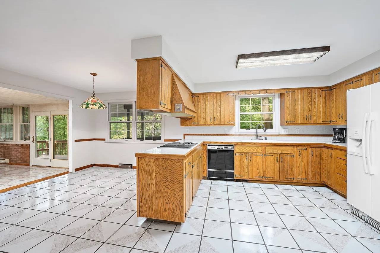 251 Rosscommon Rd #NA - Photo 4 of 21