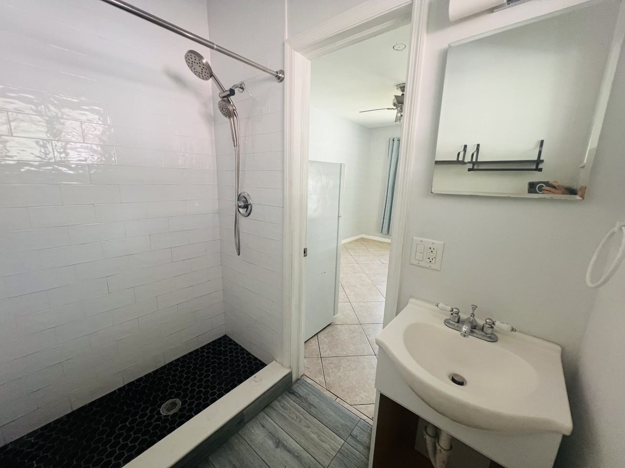 11400 Ne 13th Ave #NA - Photo 3 of 9