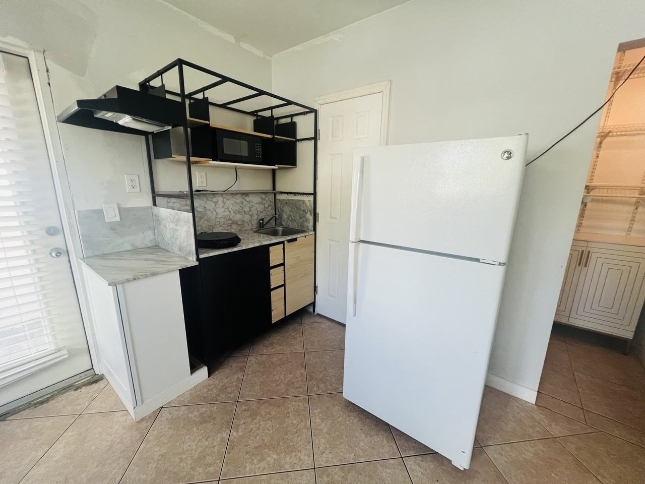 11400 Ne 13th Ave #NA - Photo 4 of 9