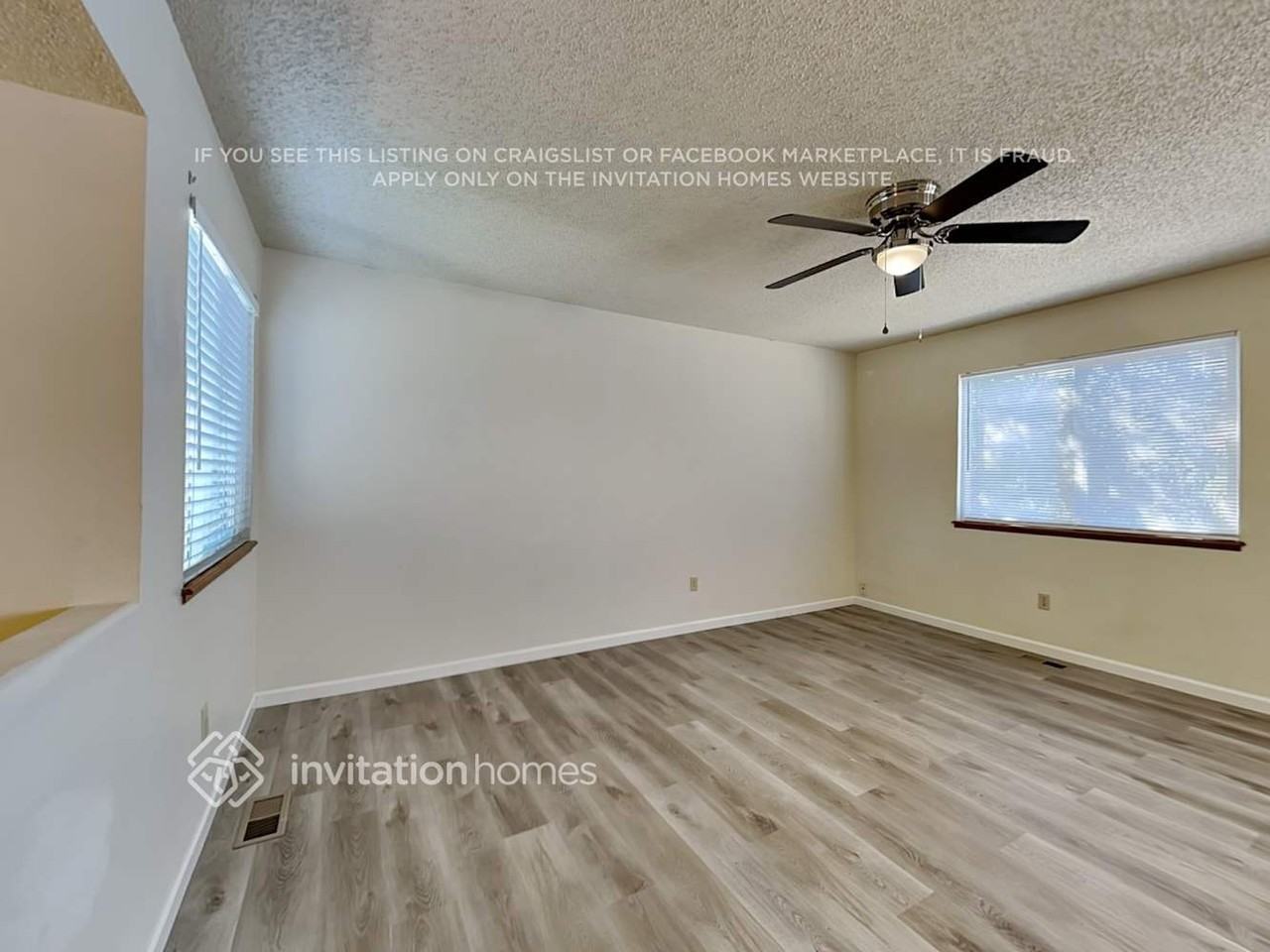 3255 Richmond Dr - Photo 5 of 19