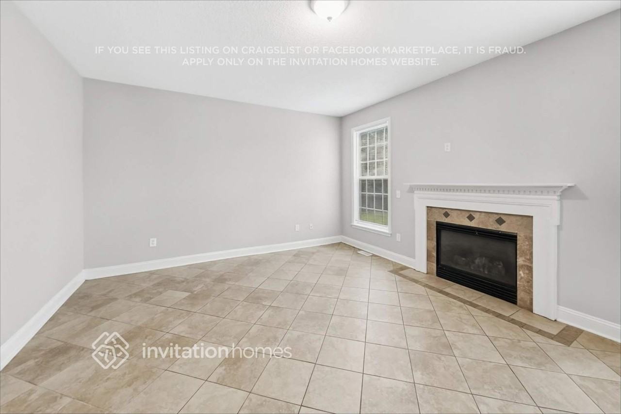 834 Highlander Ct - Photo 5 of 22