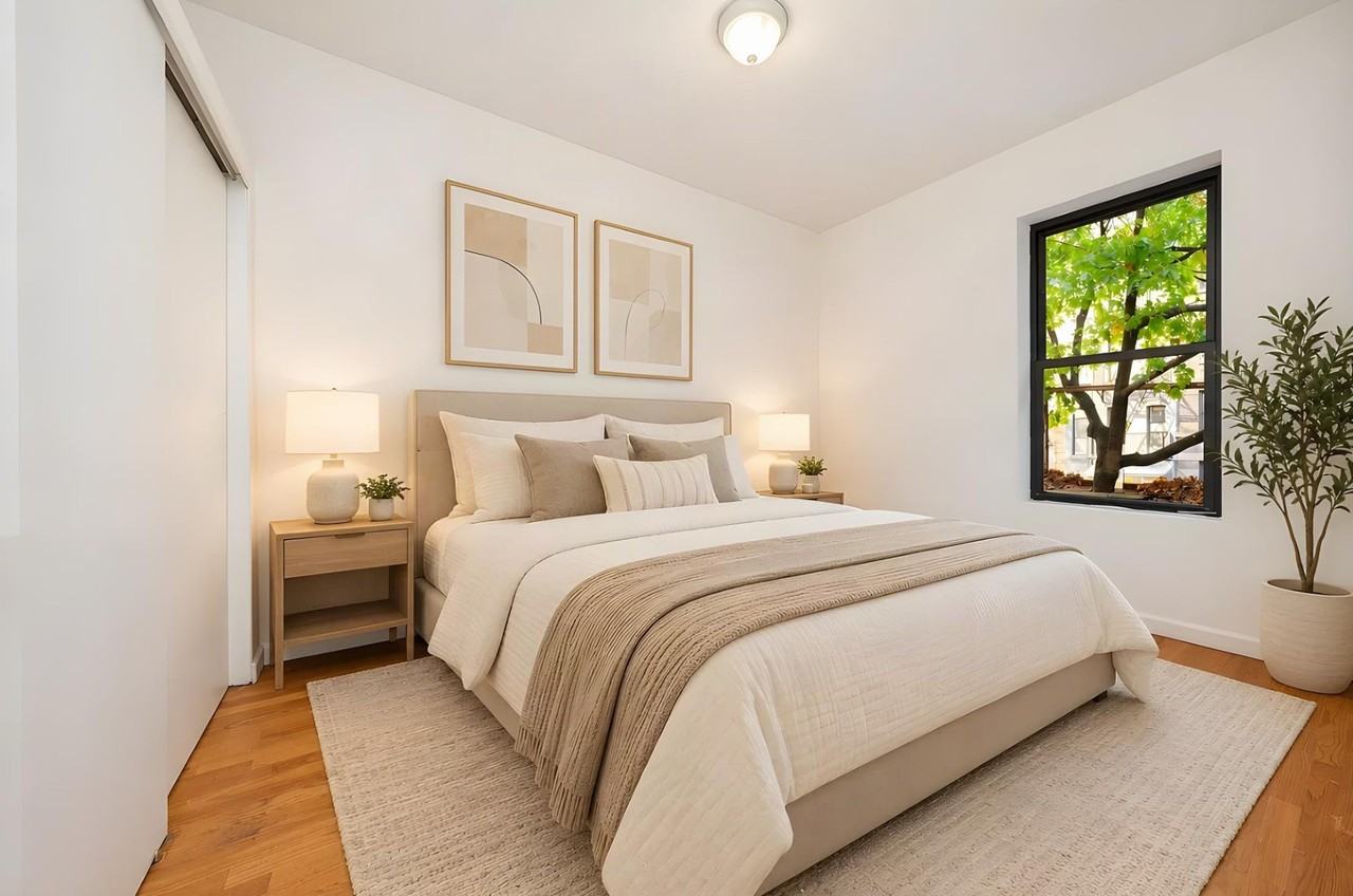 234 E 50th St #2E - Photo 7 of 12