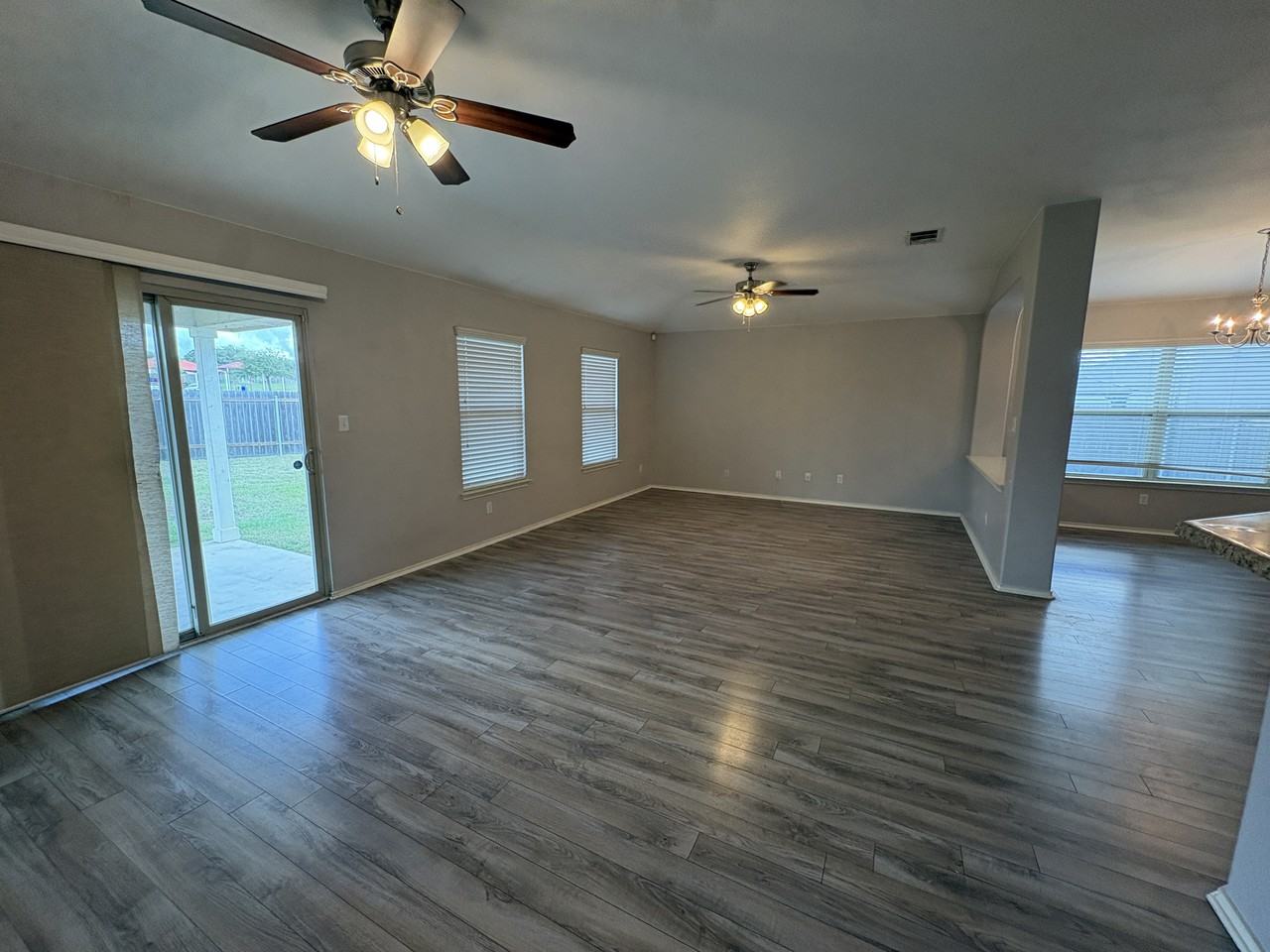 158 Hunter Creek Cv #1 - Photo 4 of 11