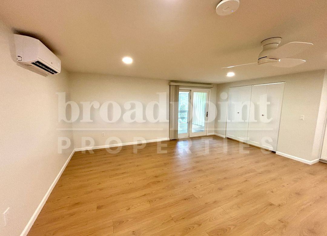 3122 Reed Rd #A - Photo 7 of 10