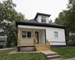 610 S New Ave #1 - Photo 1 of 1