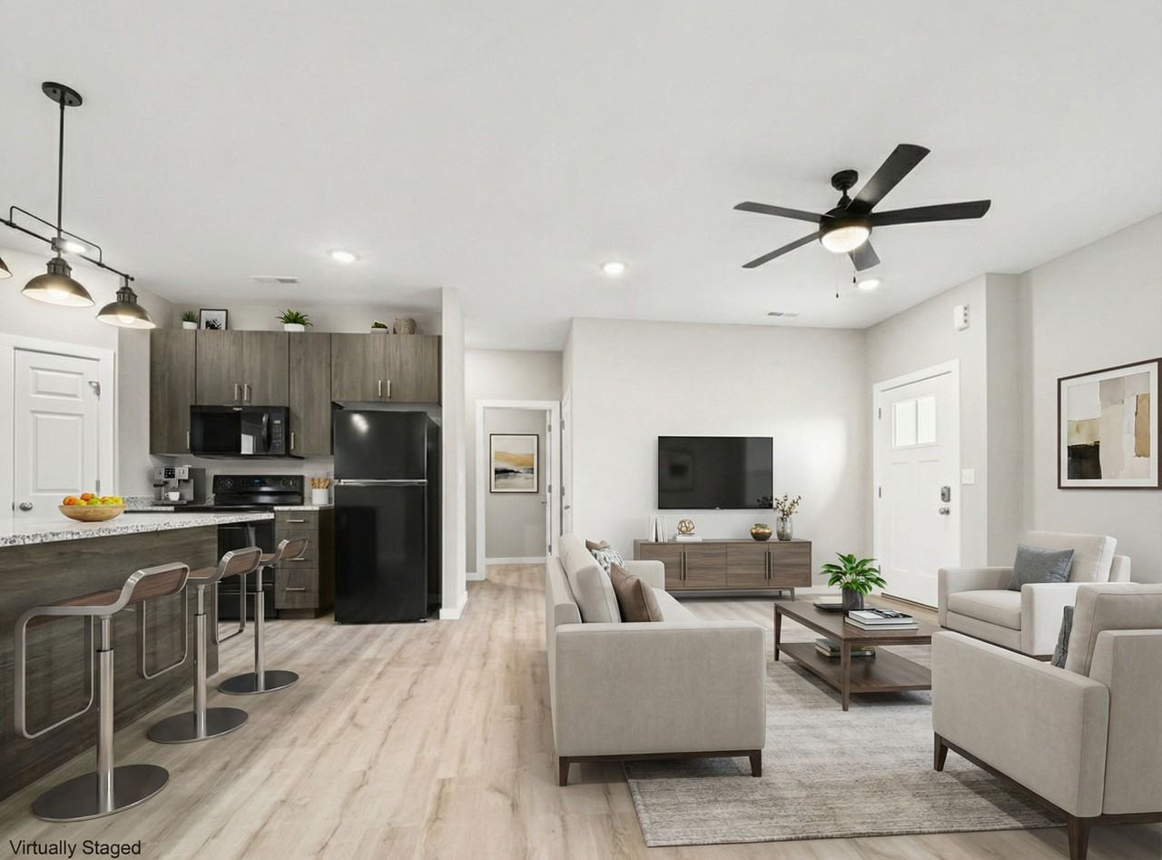 630 E Forest St #1 - Photo 5 of 19